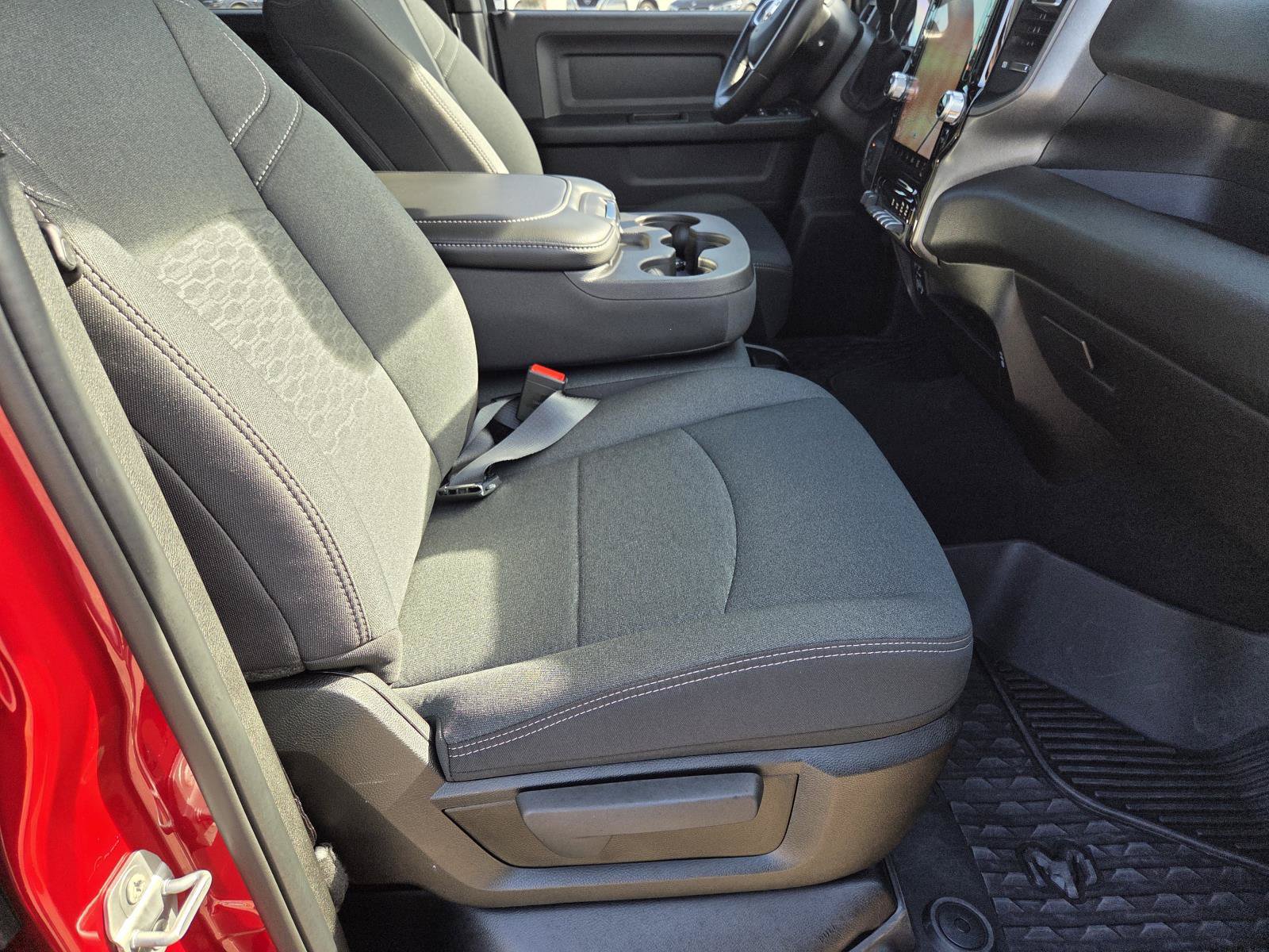Used 2025 RAM 2500 Tradesman AWD/4WD image 29