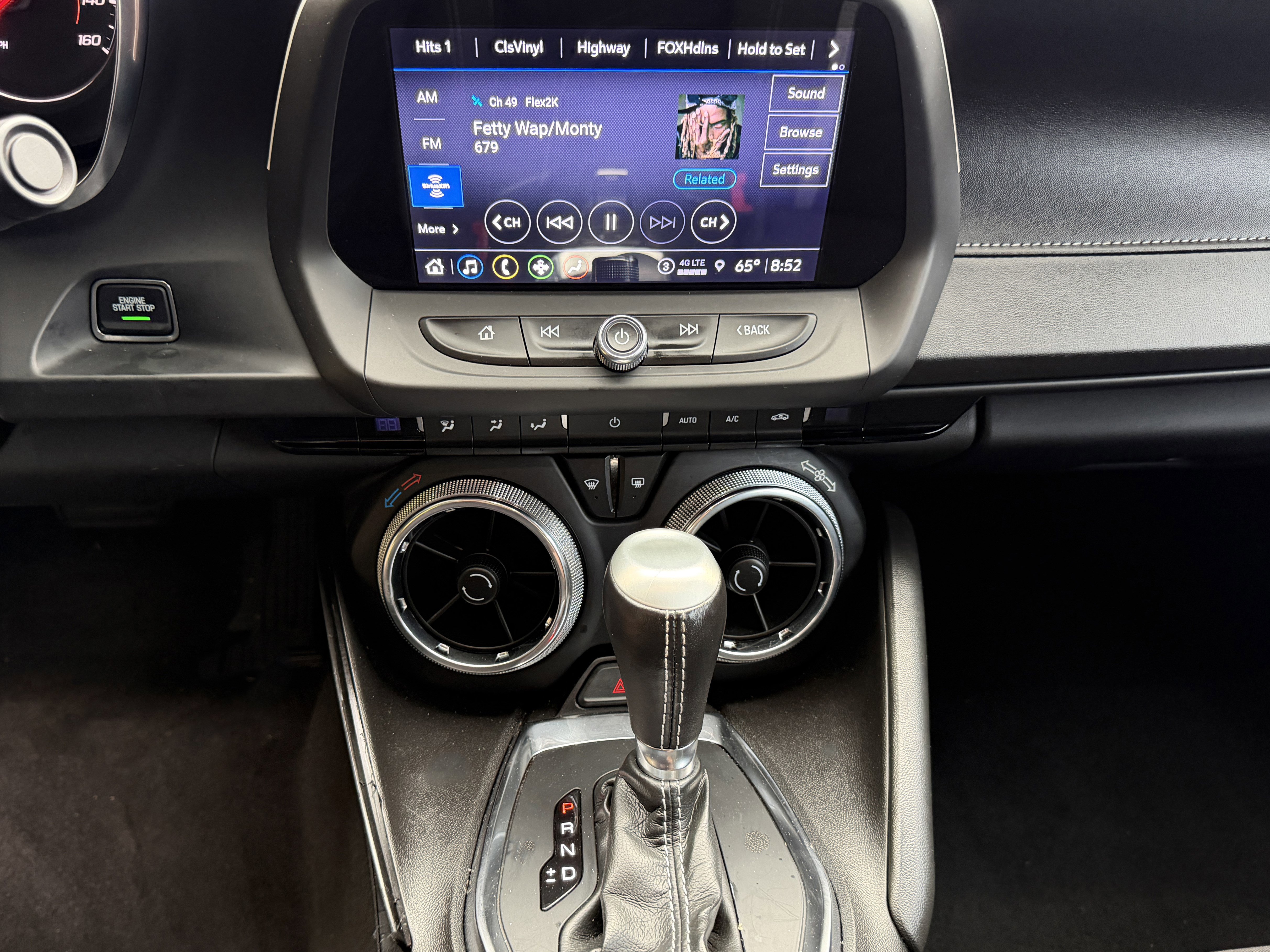 Used 2022 Chevrolet Camaro LT w/ RS Package RWD image 8