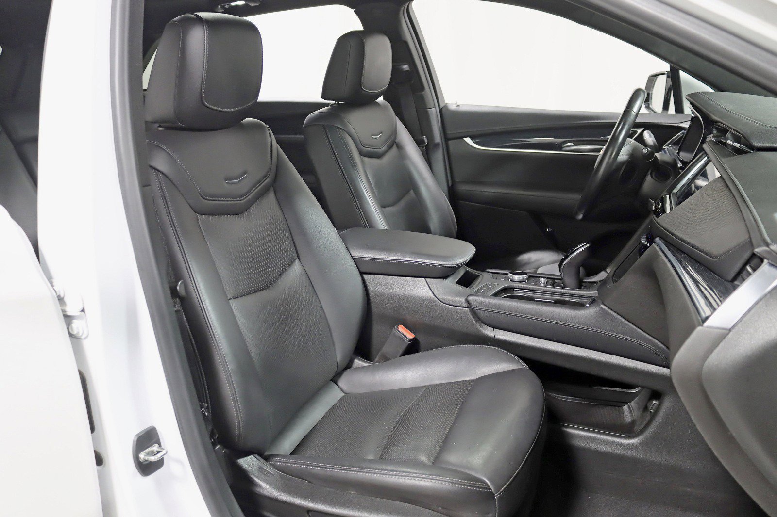 Used 2021 Cadillac XT5 Premium Luxury image 25