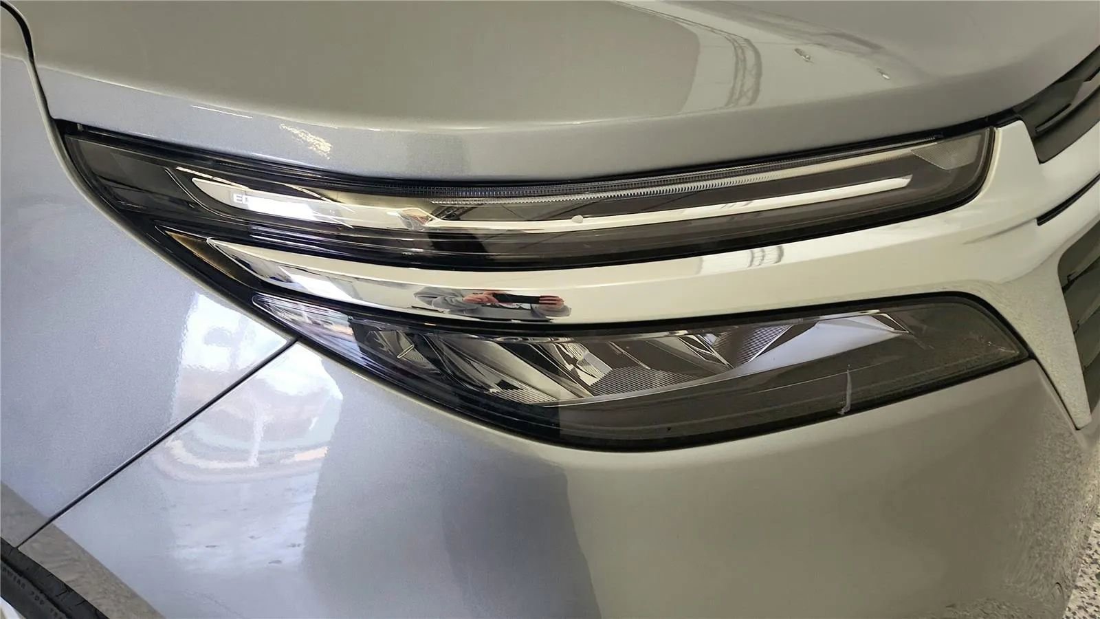 Used 2024 Chevrolet Equinox LT w/ LPO, Floor Liner Package image 14