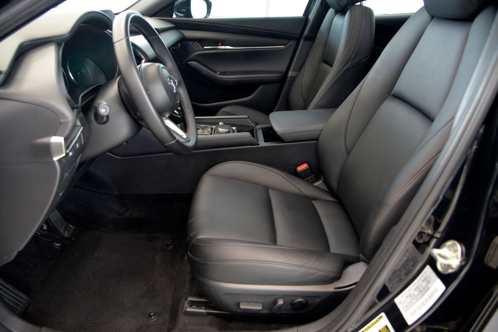 Used 2024 MAZDA MAZDA3 s FWD image 15