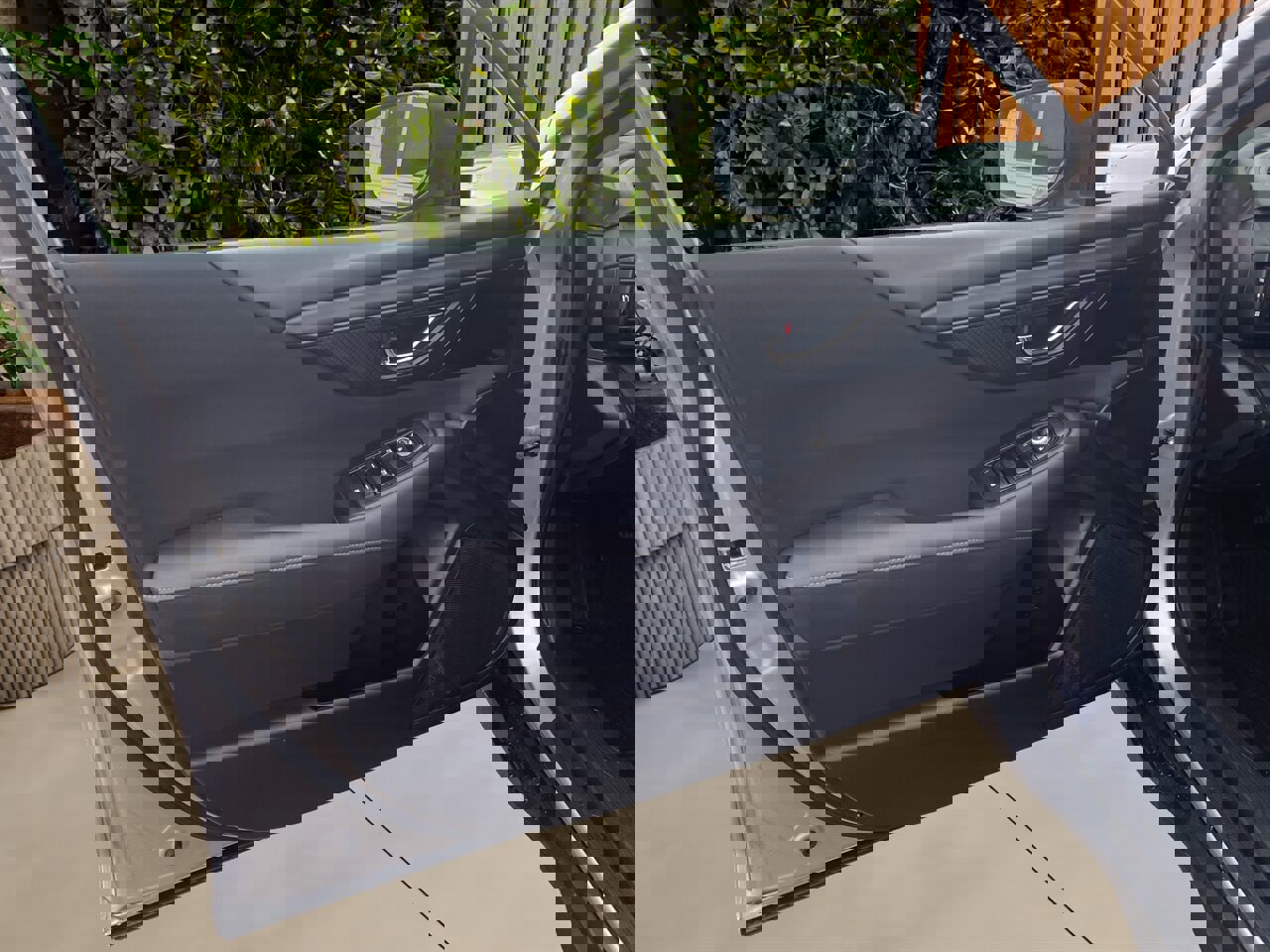 Used 2025 Subaru Outback Premium w/ Popular Package #1A image 19