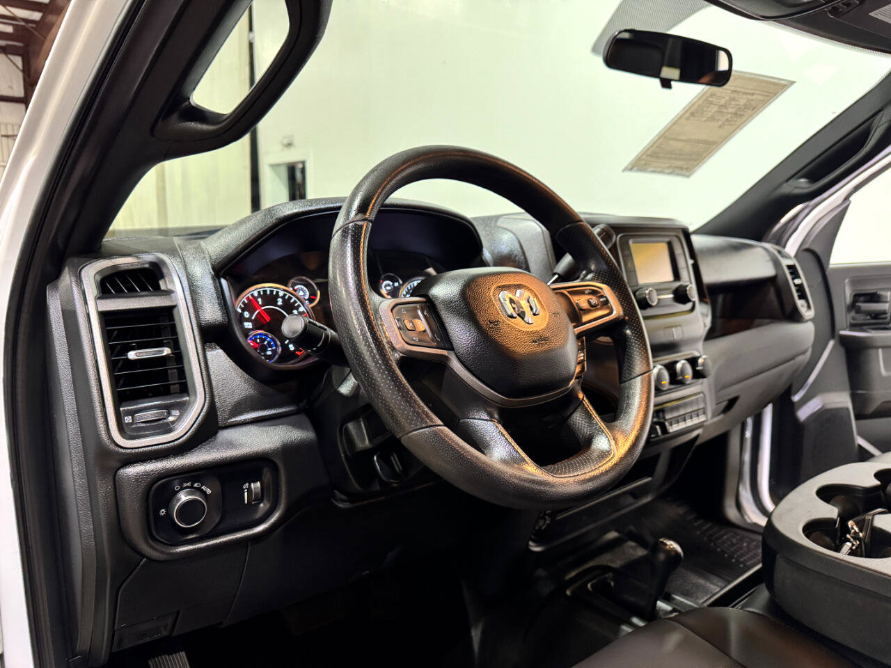 Used 2023 RAM 4500 Tradesman w/ Chrome Appearance Group image 9