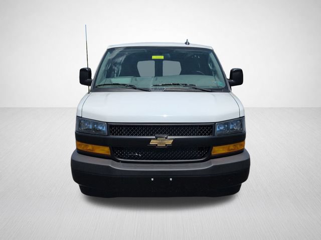 New 2025 Chevrolet Express 2500 RWD image 5