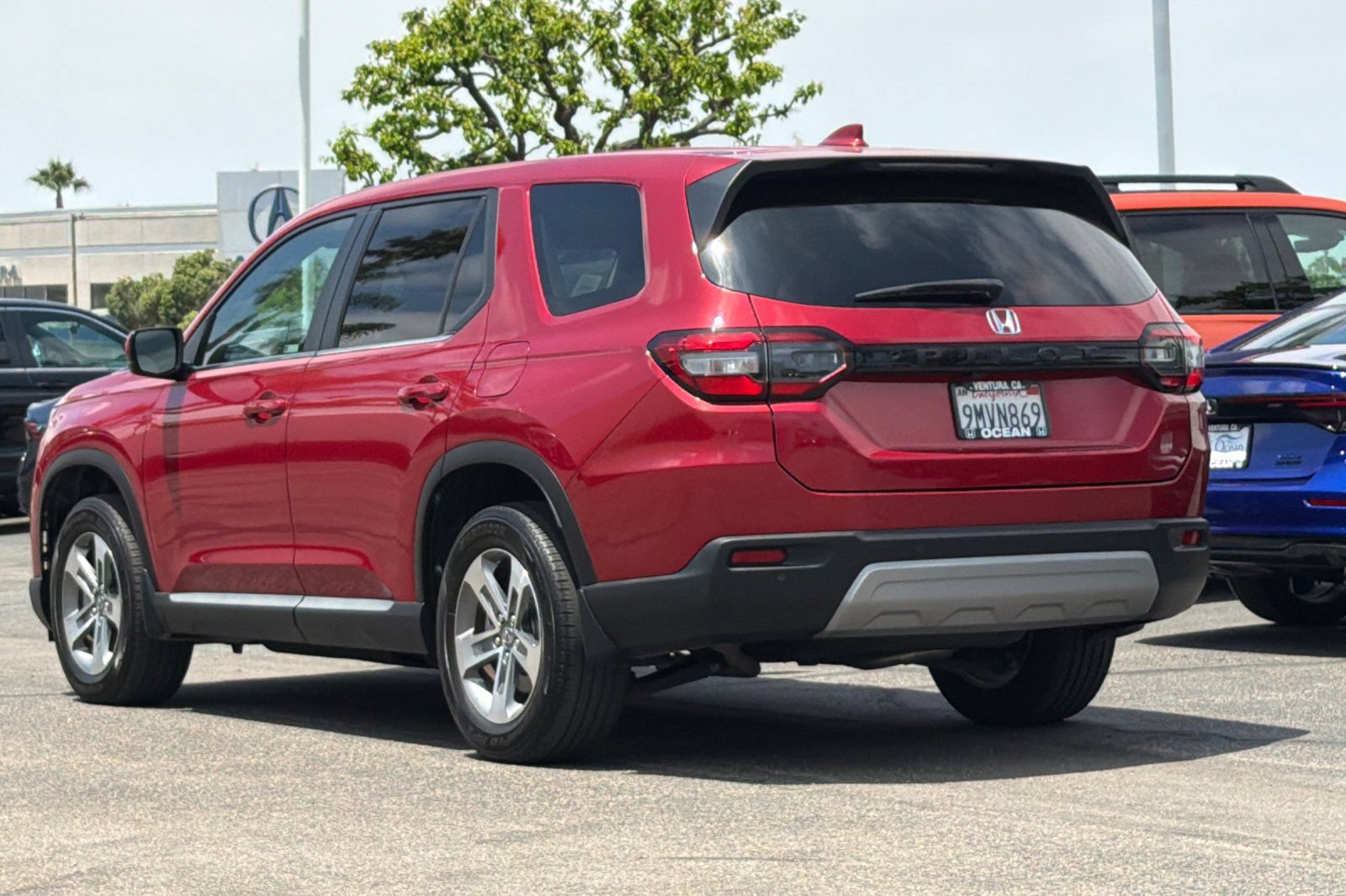 Used 2024 Honda Pilot EX-L image 6