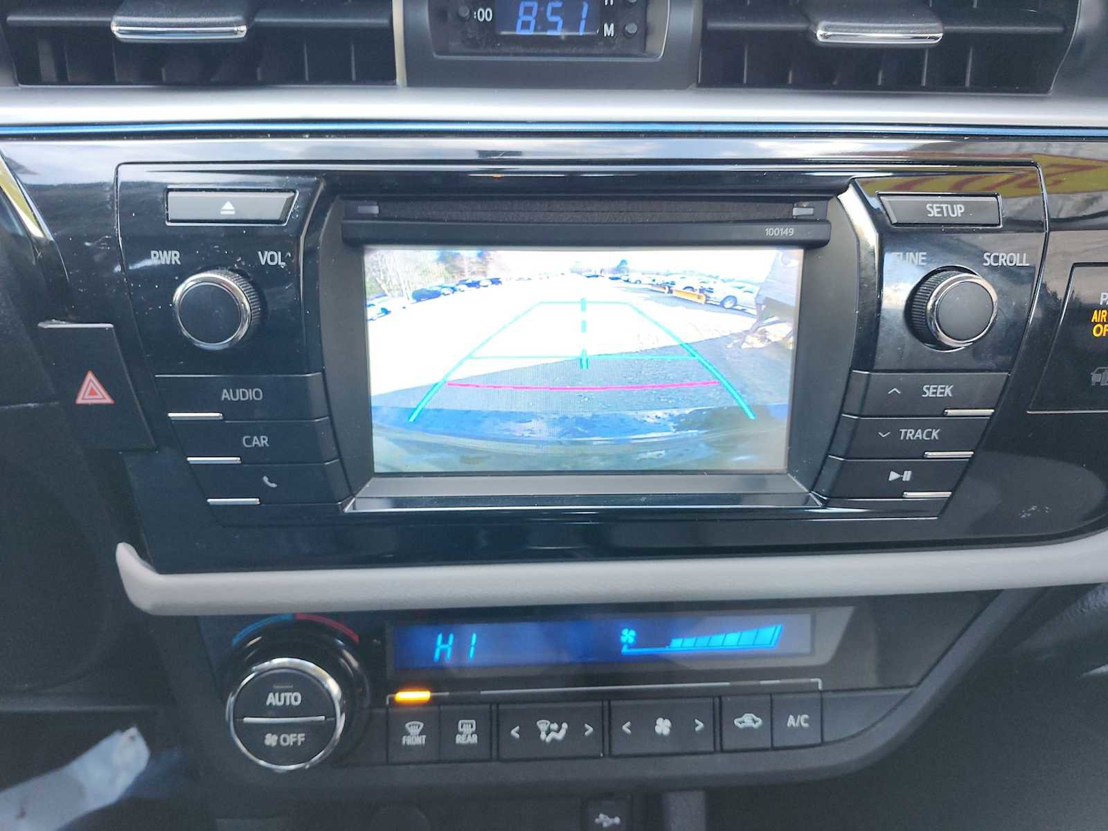 Used 2015 Toyota Corolla LE image 14