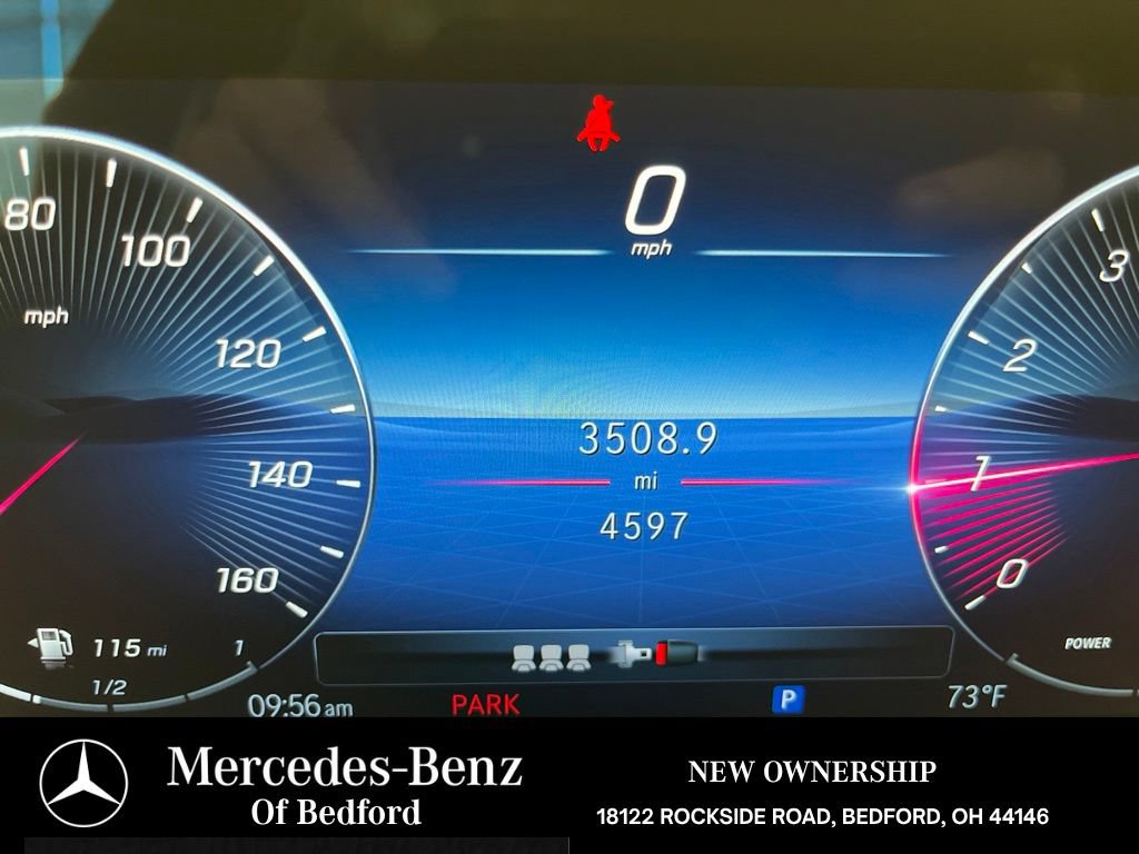 Used 2026 Mercedes-Benz GLB 250 4MATIC image 28