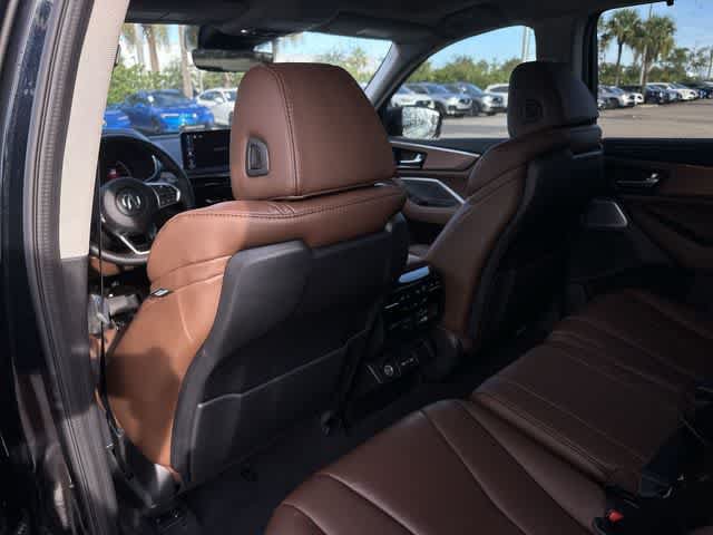New 2026 Acura MDX w/ Technology Package FWD image 24