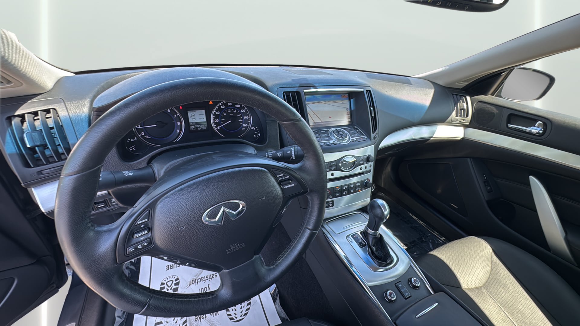 Used 2015 INFINITI Q60 AWD Coupe w/ Premium Package image 14