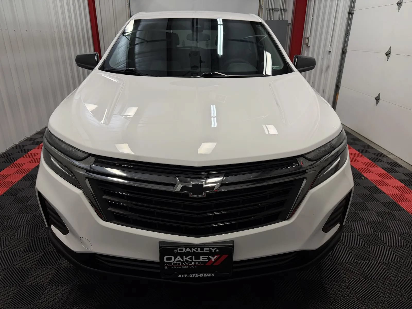 Used 2023 Chevrolet Equinox LS w/ LS Convenience Package AWD/4WD image 7