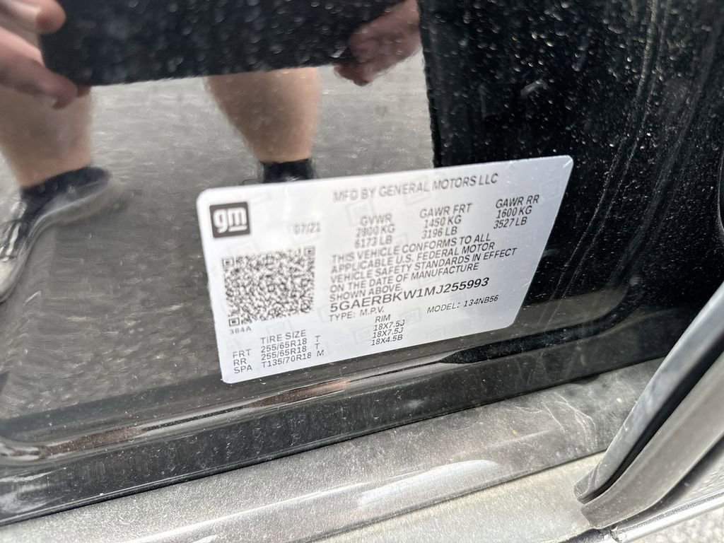Used 2021 Buick Enclave Essence FWD image 28