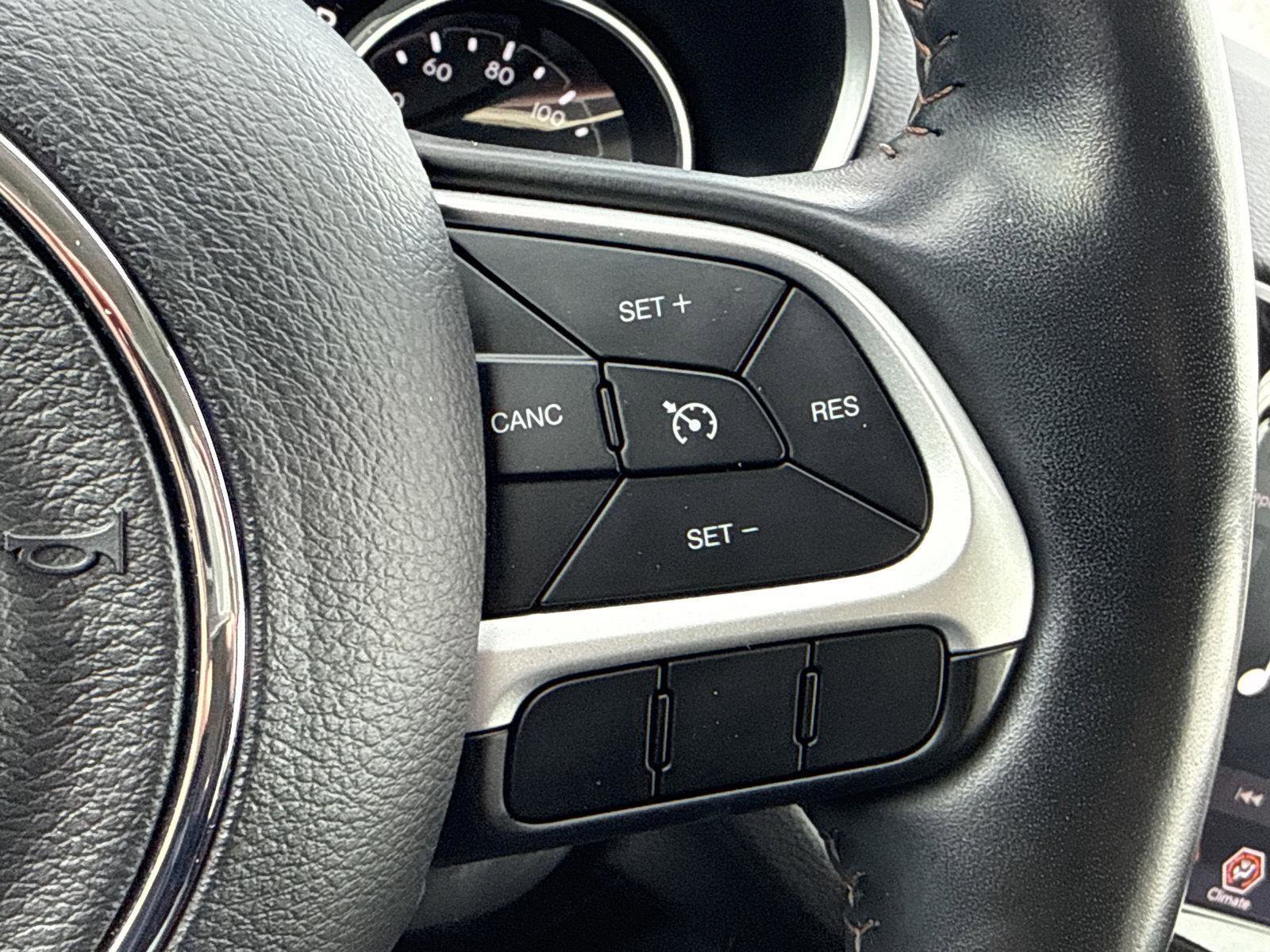 Used 2020 Jeep Compass Limited image 20