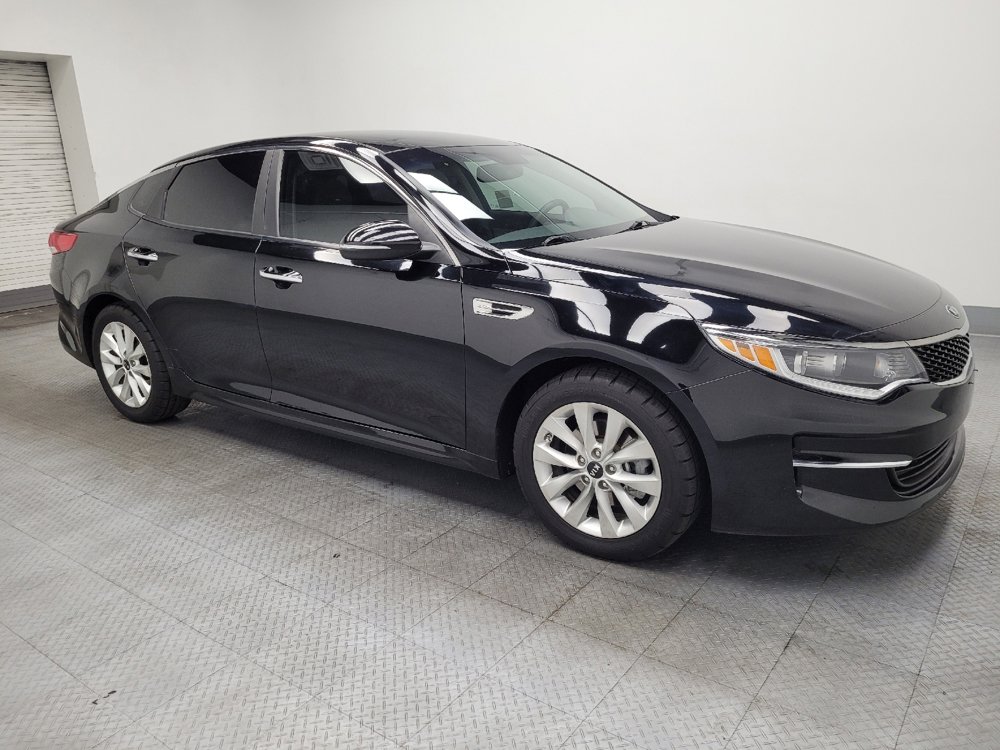 Used 2018 Kia Optima LX w/ 17" Alloy Wheels Package image 11