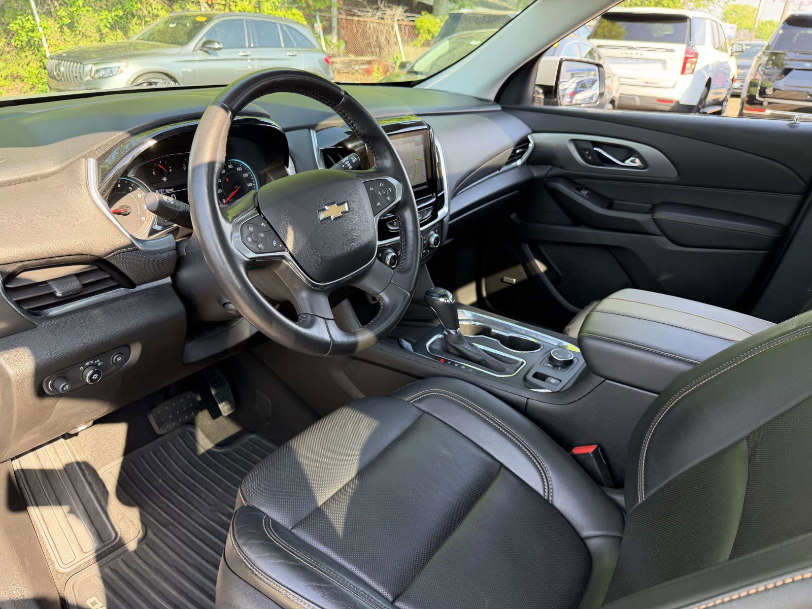 Used 2018 Chevrolet Traverse Premier AWD/4WD image 15