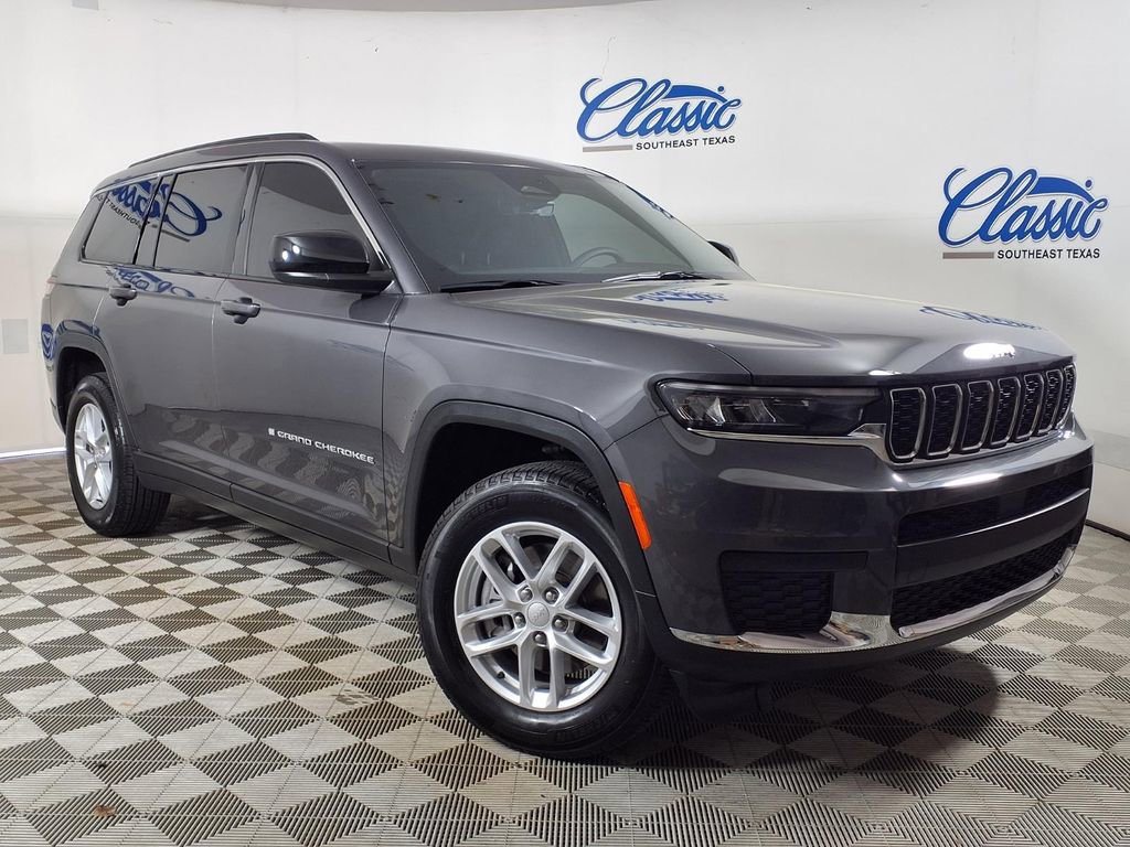 Used 2025 Jeep Grand Cherokee L Laredo w/ Trailer Tow Package image 1