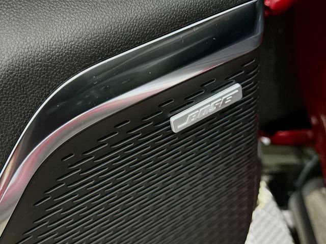 Used 2025 Chevrolet Traverse High Country image 21