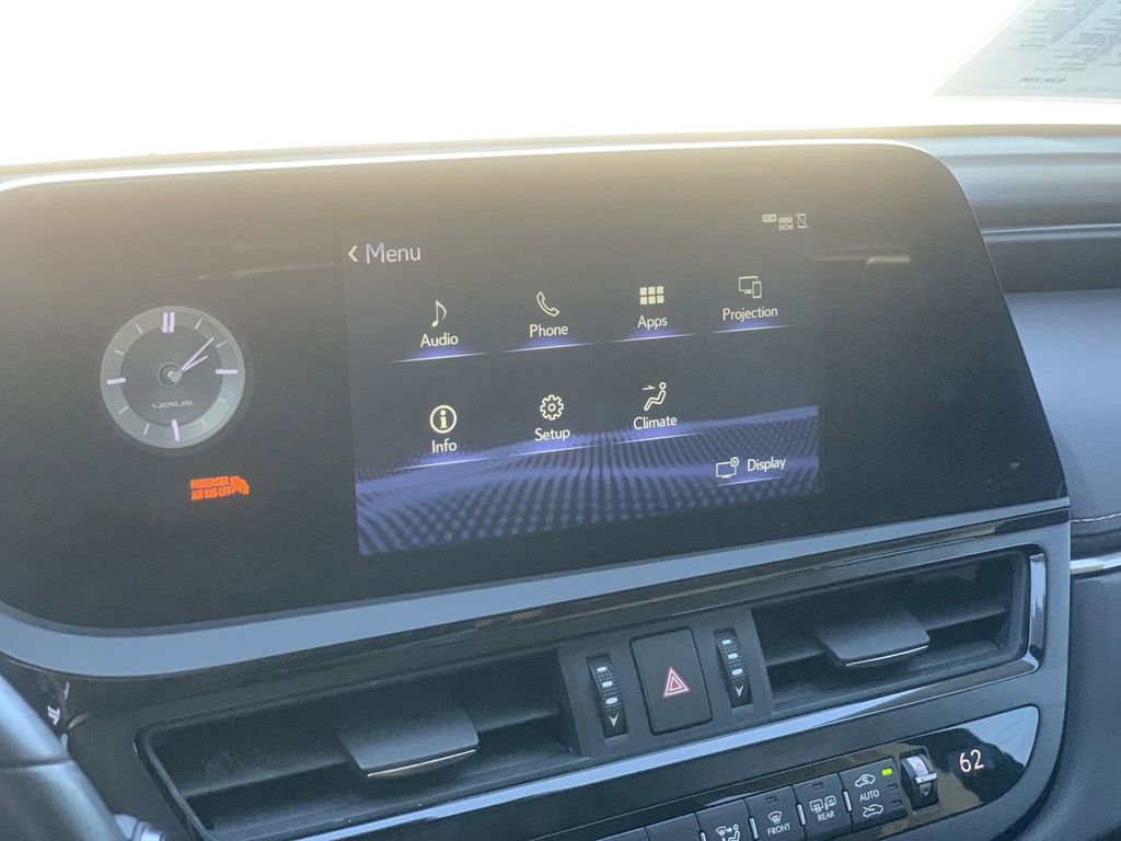 Used 2022 Lexus ES 300h 300h image 11