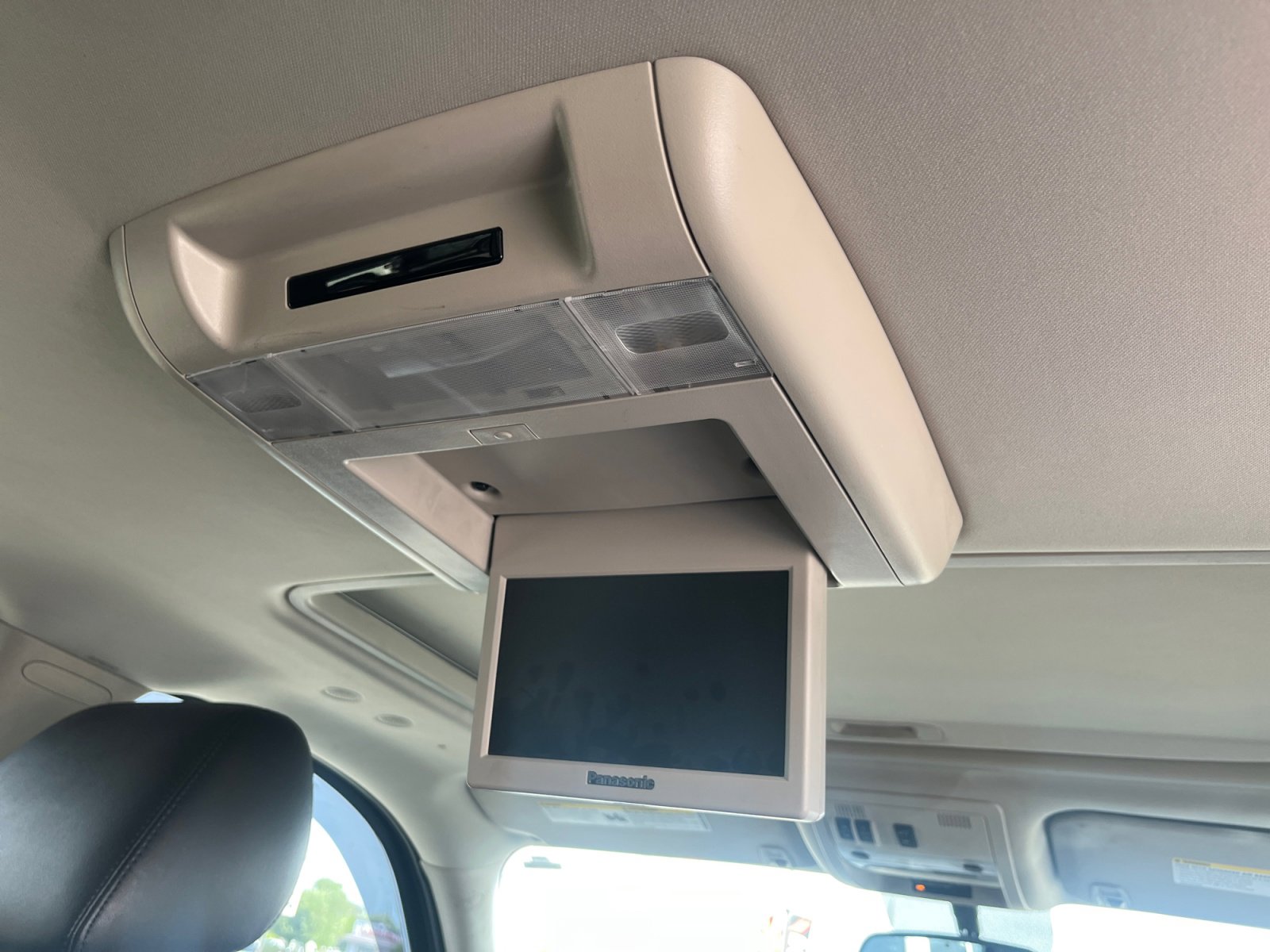 Used 2013 GMC Yukon Denali AWD/4WD image 18