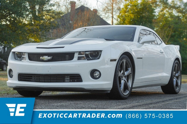 Used 2013 Chevrolet Camaro SS w/ RS Package image 1