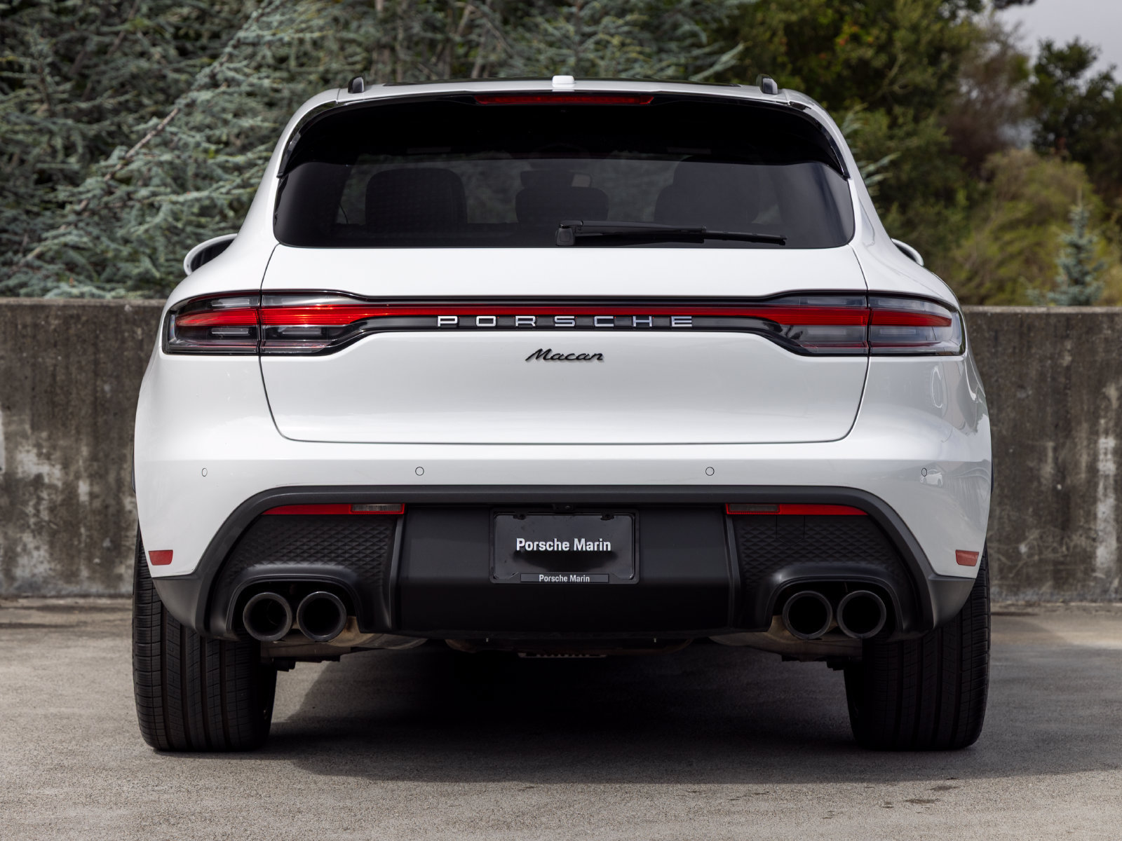 Used 2026 Porsche Macan AWD/4WD image 10