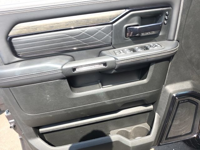 Used 2025 RAM 2500 Limited AWD/4WD image 22