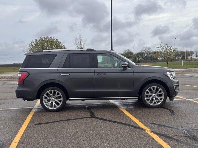 Used 2019 Ford Expedition Limited w/ Equipment Group 302A AWD/4WD image 2