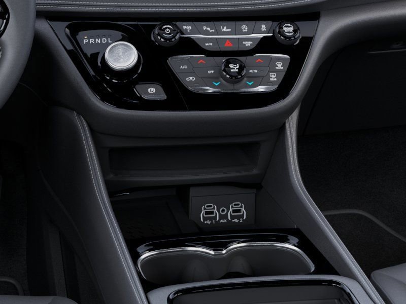 New 2025 Chrysler Pacifica Limited image 24