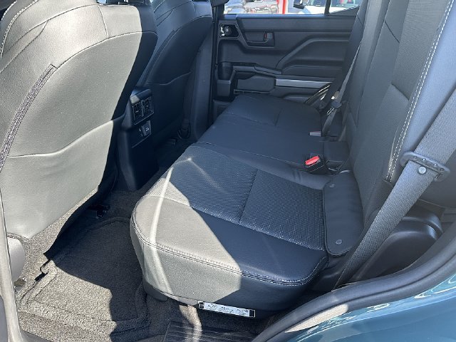 New 2026 Toyota 4Runner TRD Off-Road Premium AWD/4WD image 15
