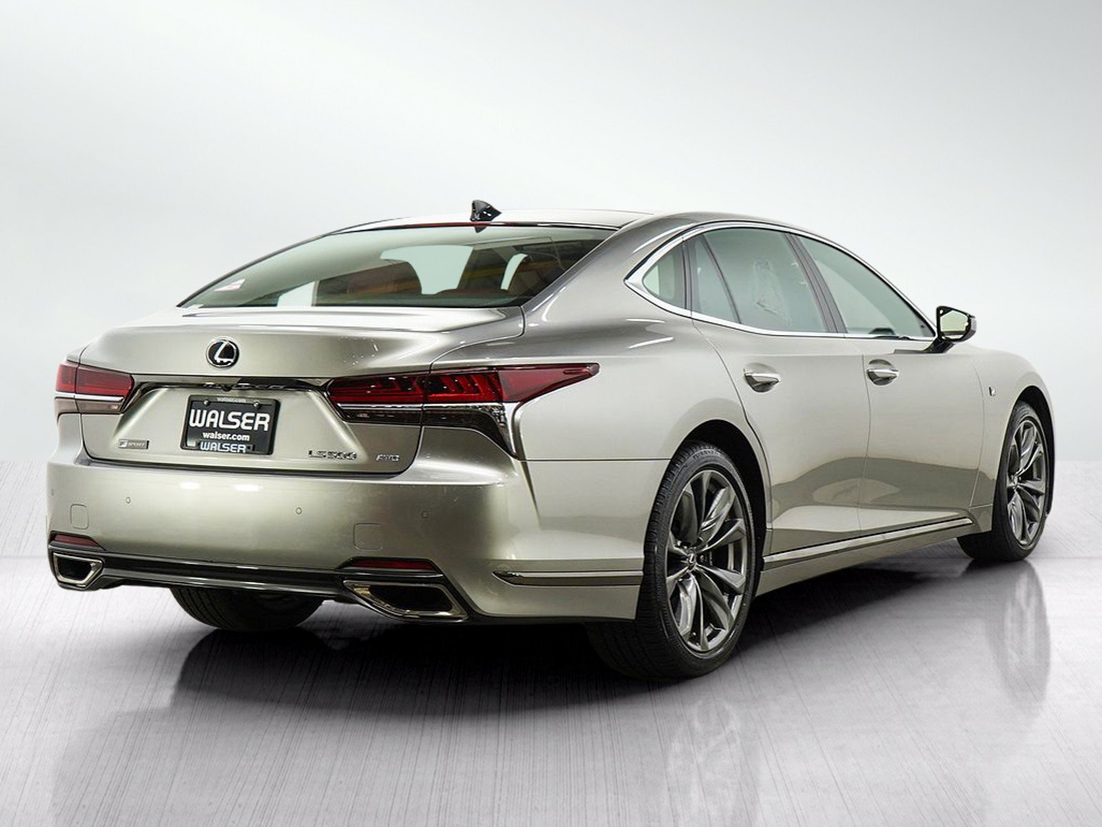 Used 2018 Lexus LS 500 F Sport w/ Accessory Package (Z2) AWD/4WD image 5