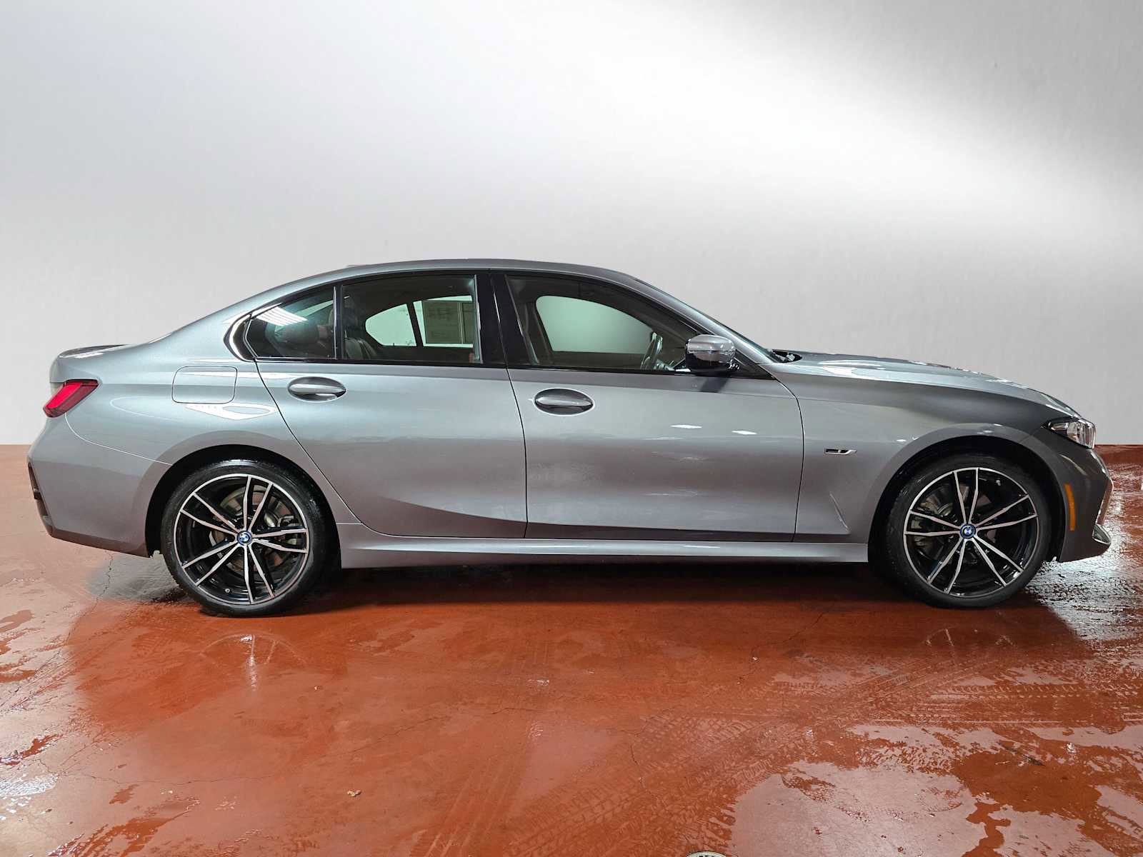 Used 2023 BMW 330e xDrive w/ M Sport Package image 2