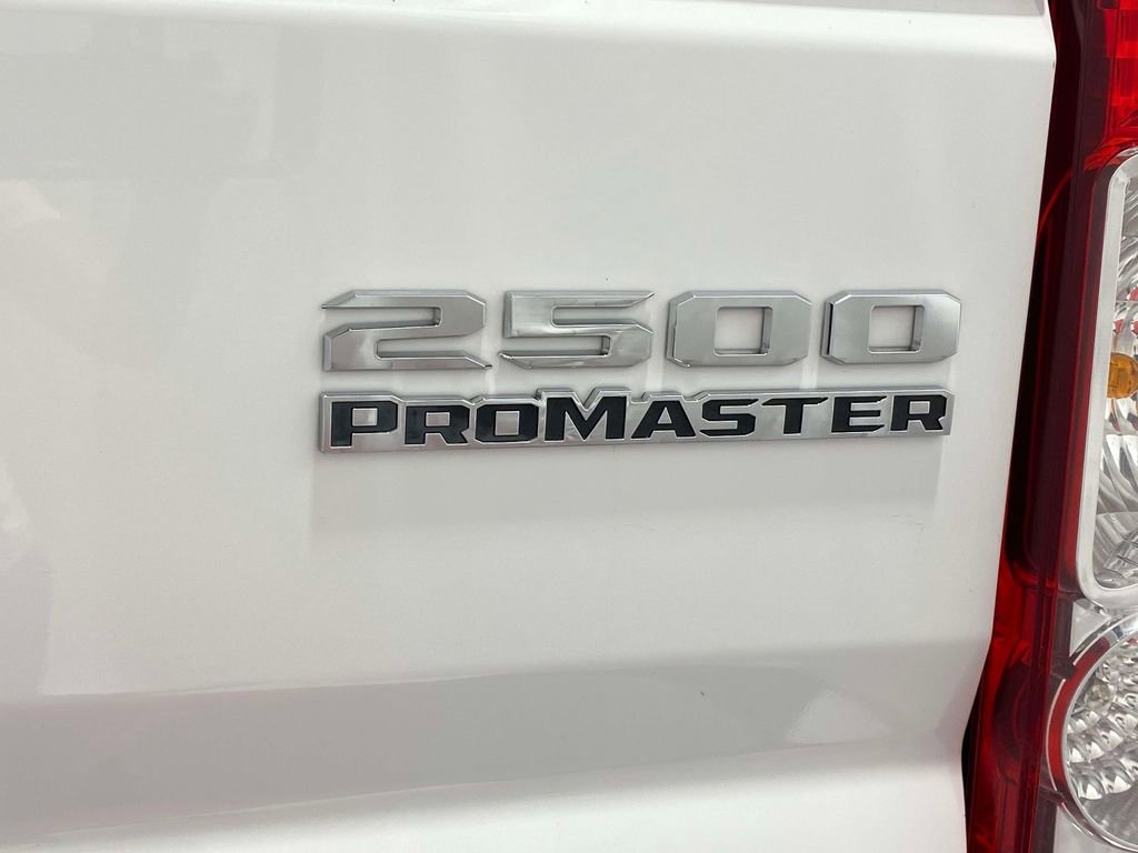 Used 2025 RAM ProMaster 2500 w/ U-Haul Equipment Group FWD image 7
