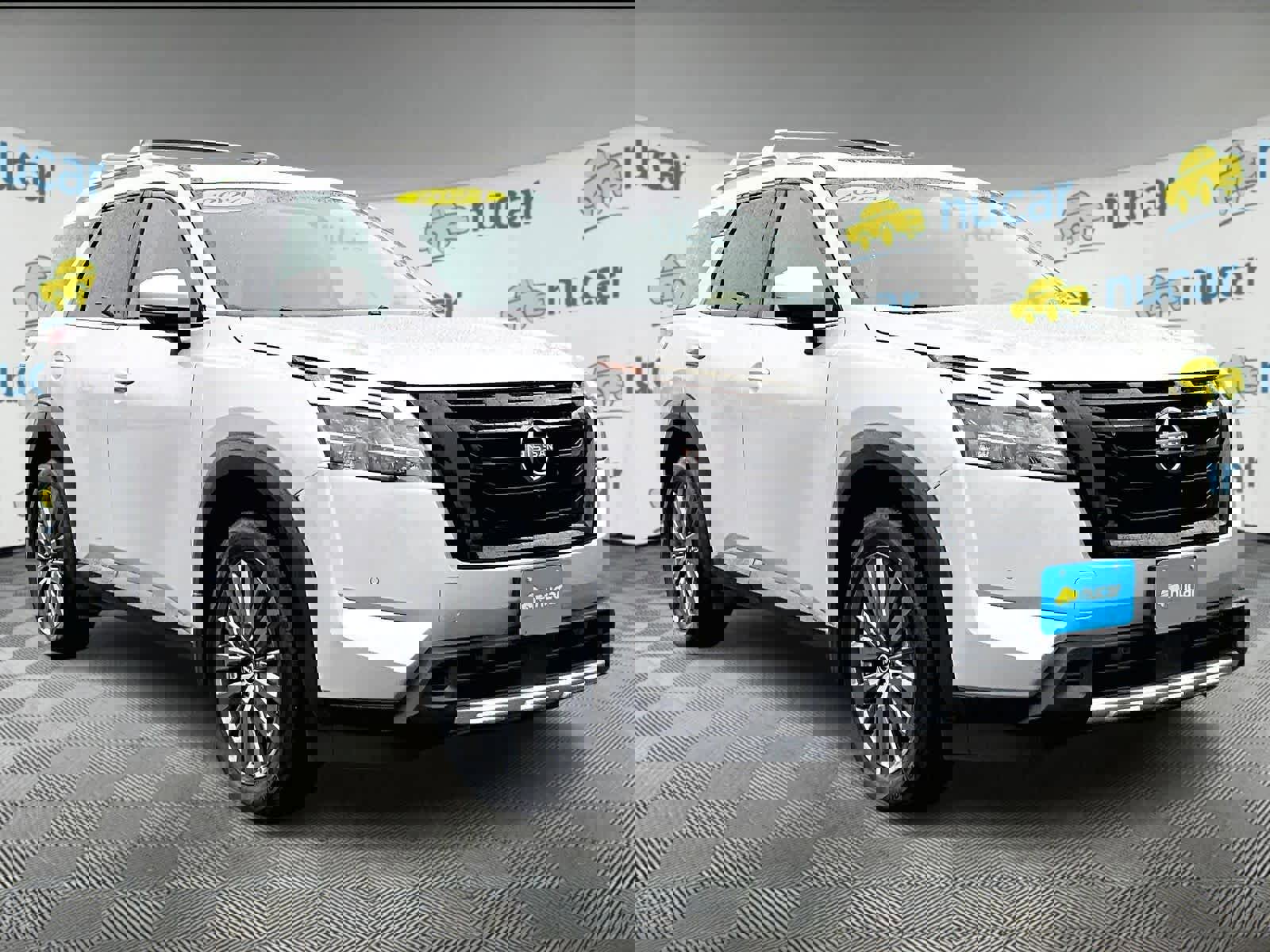 Used 2024 Nissan Pathfinder SL w/ SL Premium Package