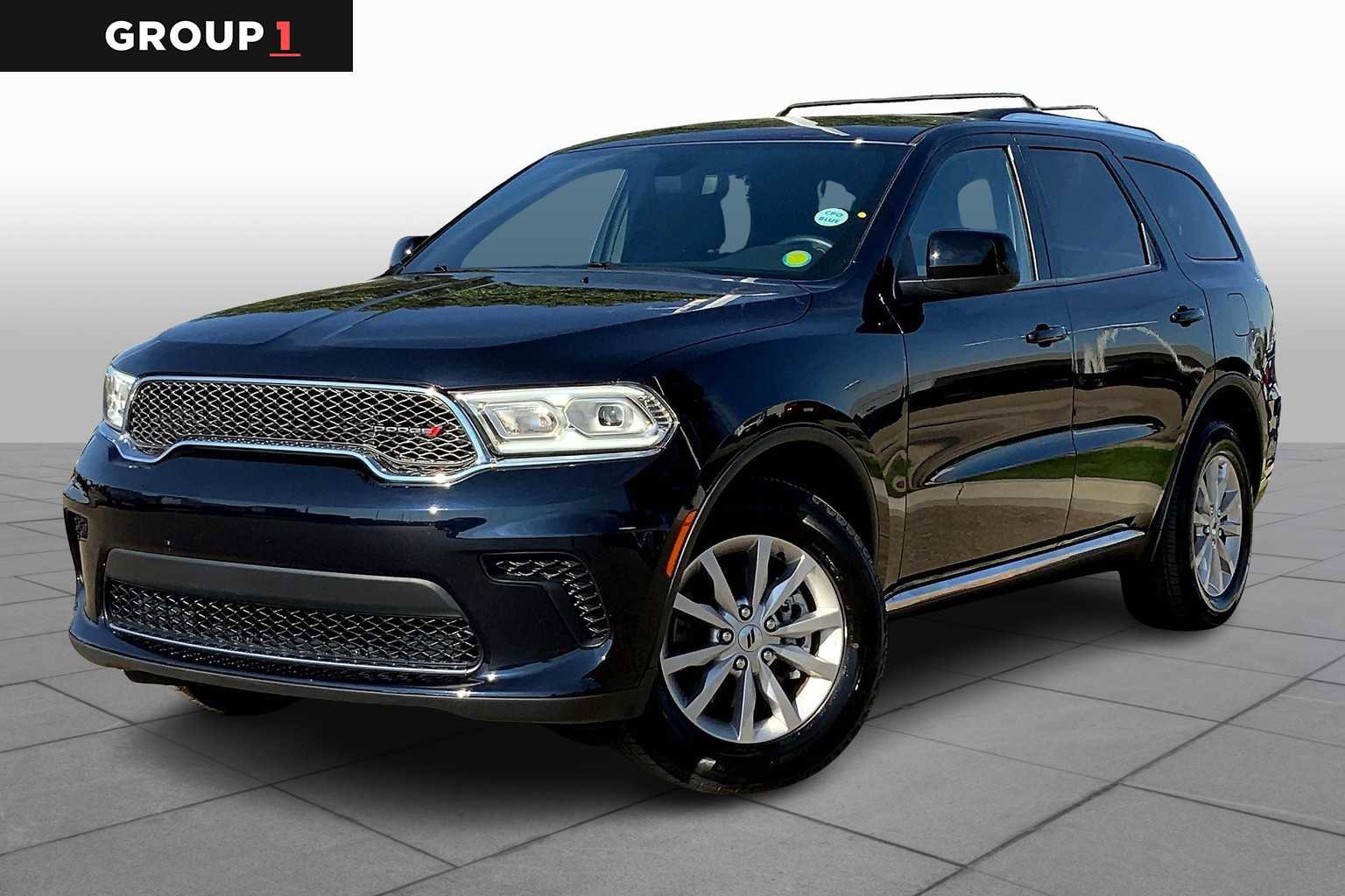 Used 2024 Dodge Durango SXT w/ 3rd Row Seating Group image 1