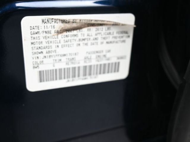 Used 2017 INFINITI Q70 L 3.7 image 18