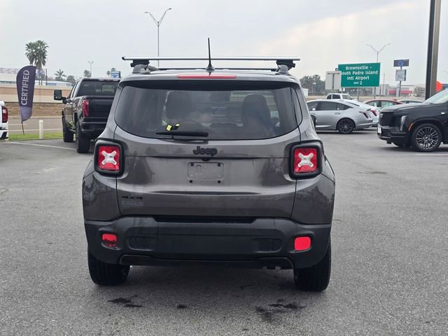 Used 2016 Jeep Renegade Latitude image 6