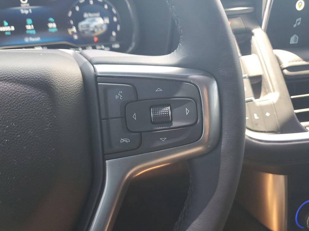 Used 2022 Chevrolet Suburban Z71 w/ Z71 Off-Road Package AWD/4WD image 20