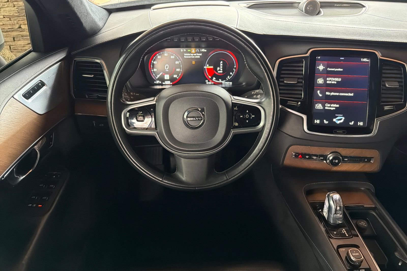Used 2017 Volvo XC90 T8 Excellence image 14