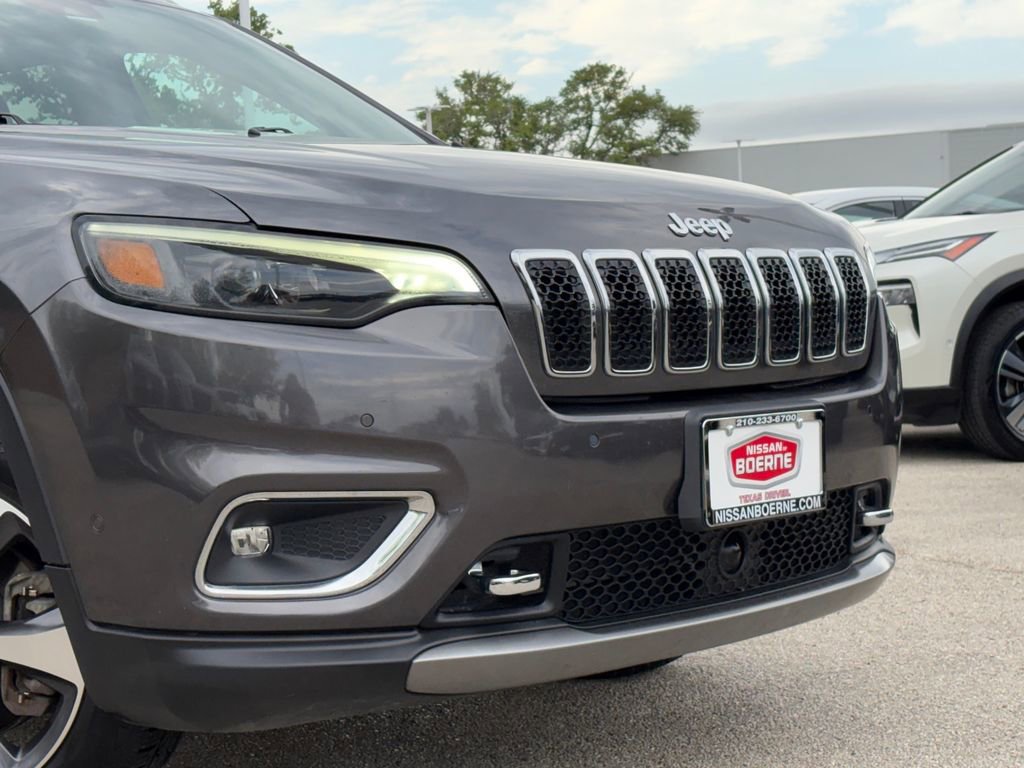 Used 2021 Jeep Cherokee Limited w/ Elite Package image 3