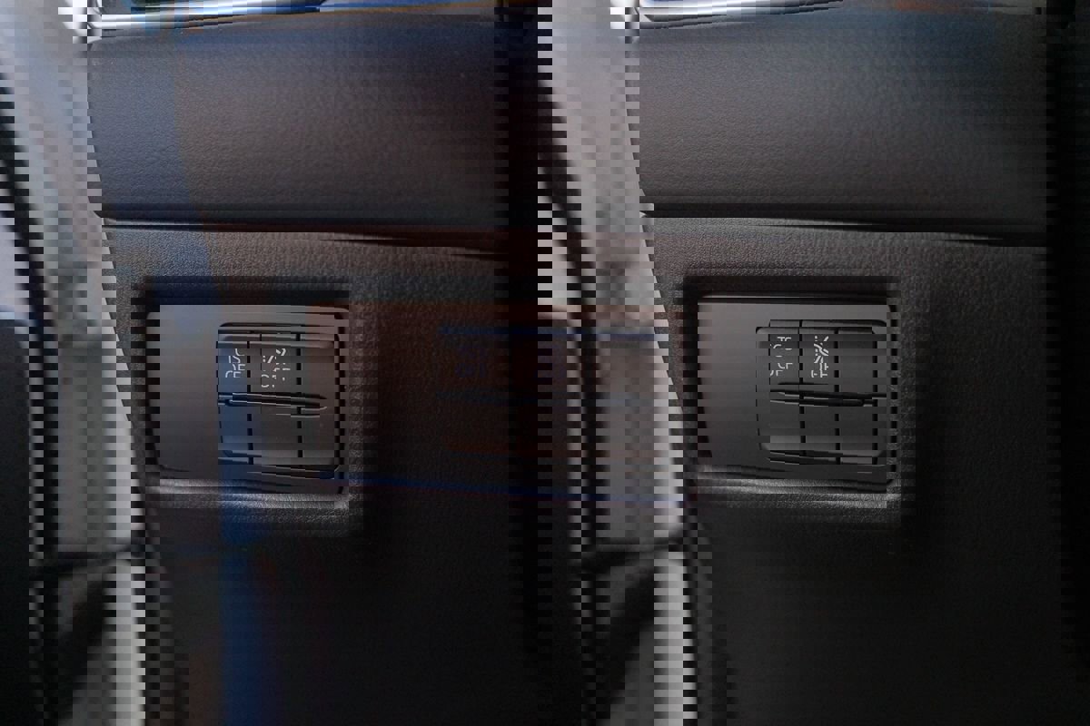 Used 2020 MAZDA CX-5 Touring image 14