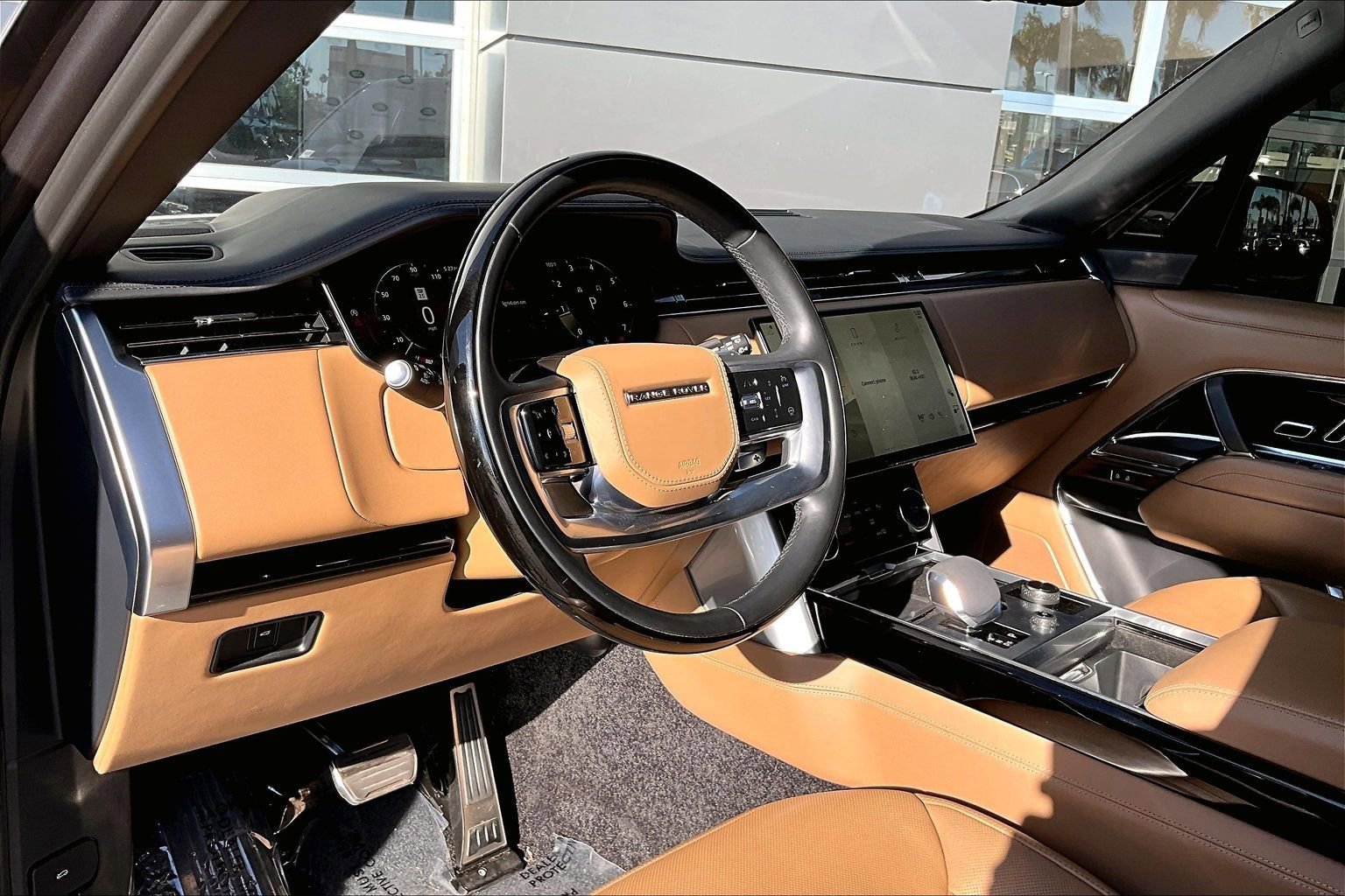 Used 2023 Land Rover Range Rover Long Wheelbase Autobiography AWD/4WD image 14