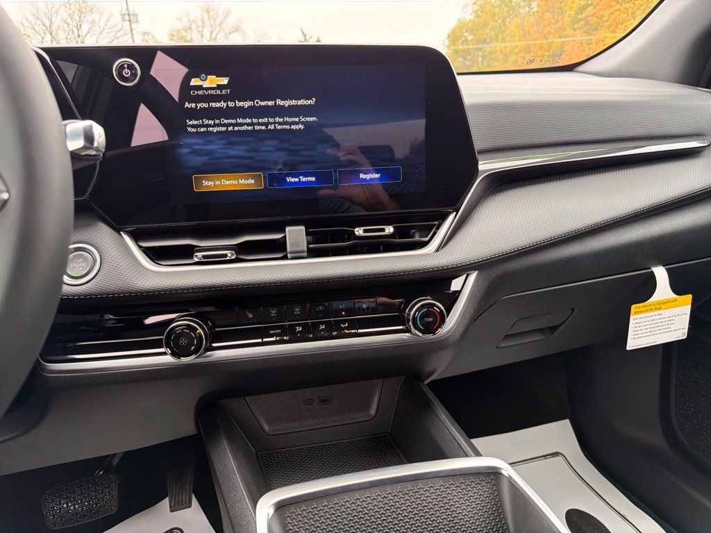 New 2027 Chevrolet Equinox LT AWD/4WD image 13