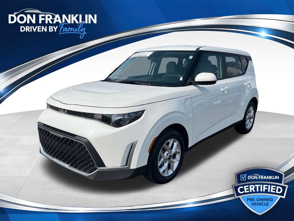 Used 2025 Kia Soul LX w/ LX Technology Package FWD image 1