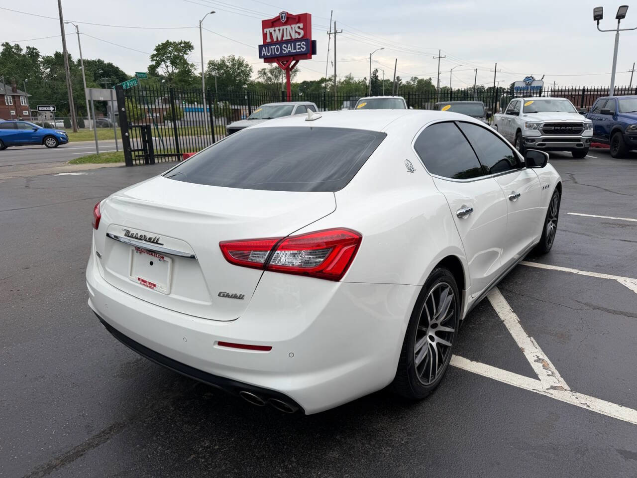 Used 2019 Maserati Ghibli S Q4 AWD/4WD image 5
