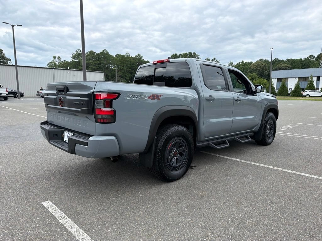 Certified 2025 Nissan Frontier PRO-4X AWD/4WD image 5