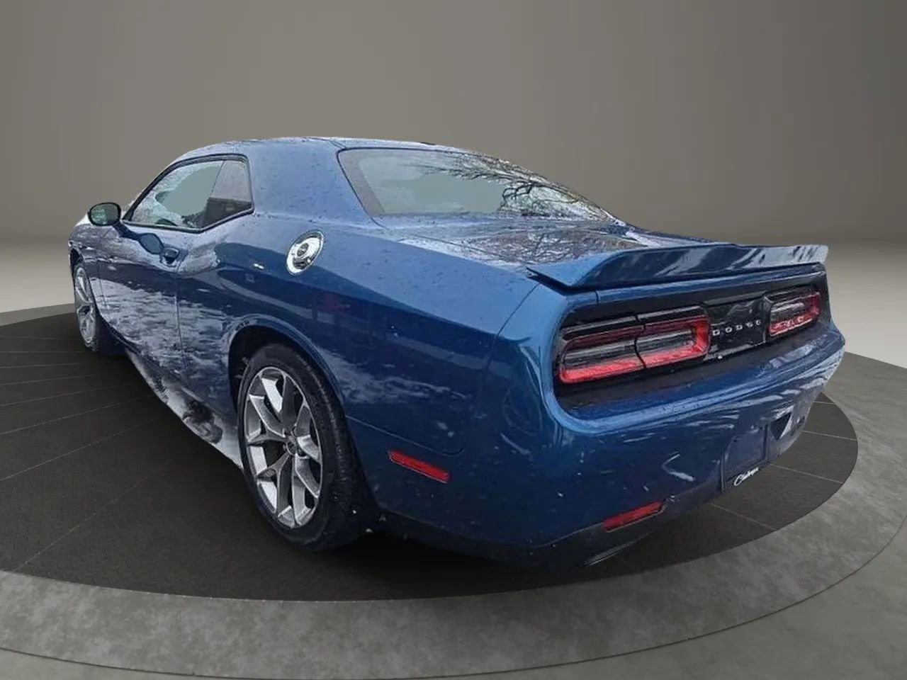 Used 2021 Dodge Challenger GT image 2