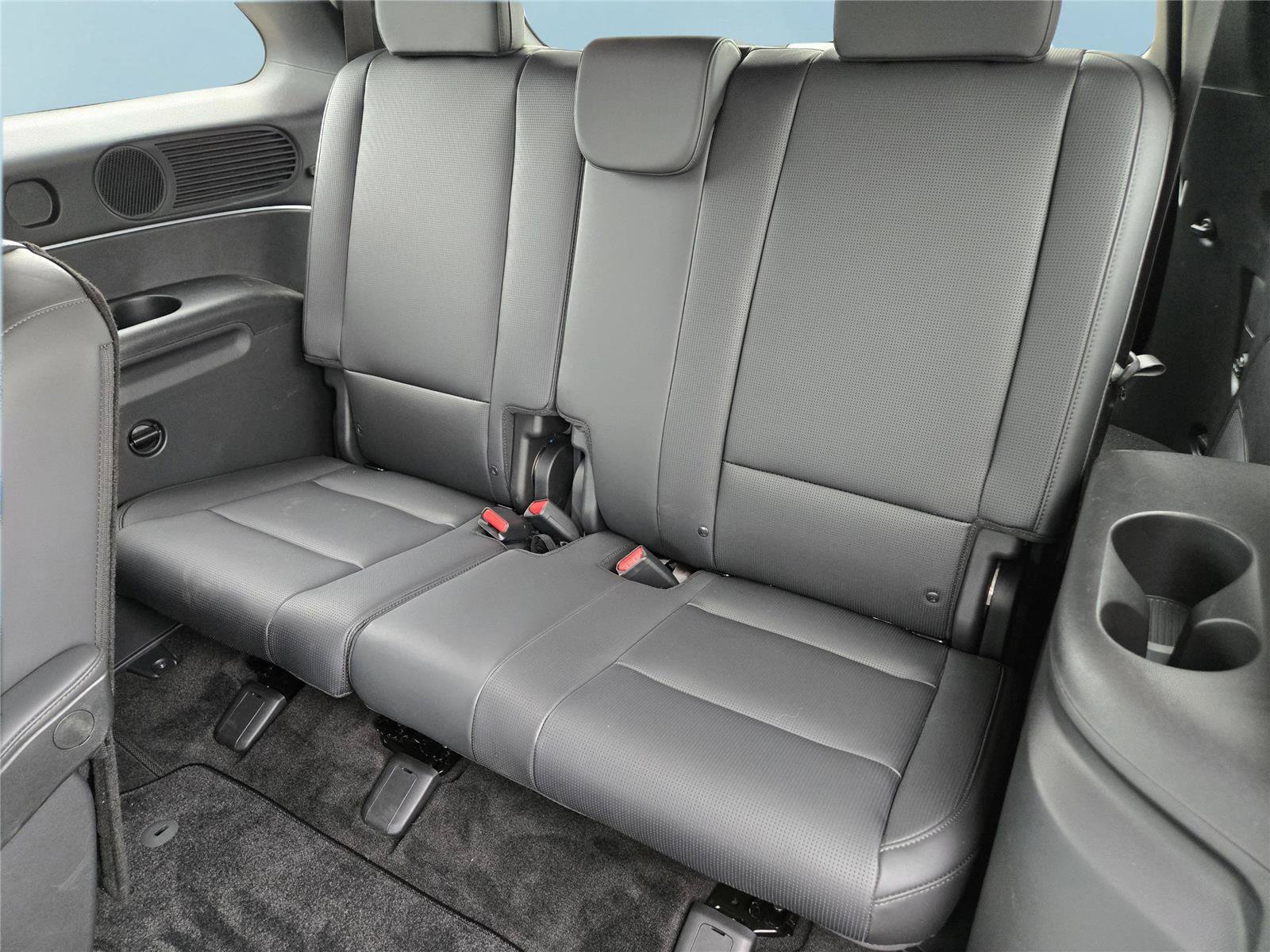 Used 2026 Hyundai Palisade Calligraphy FWD image 17