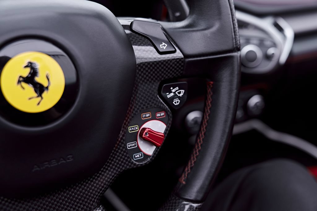 Used 2014 Ferrari 458 Spider RWD image 76