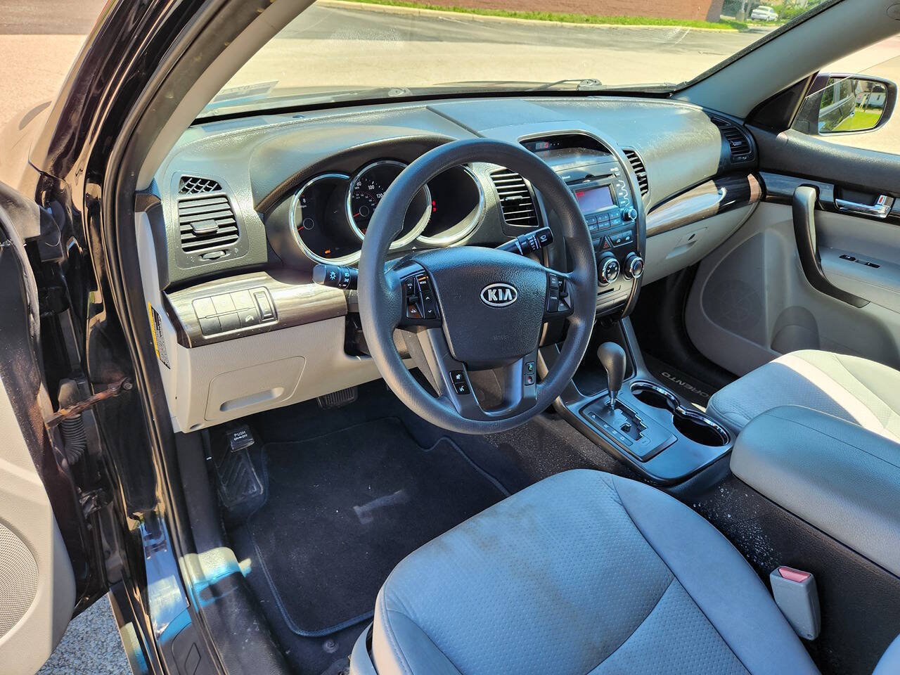 Used 2011 Kia Sorento 2WD image 13