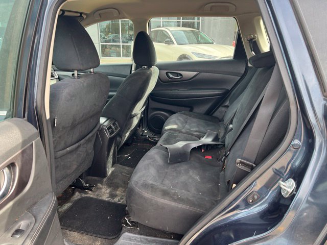 Used 2016 Nissan Rogue S AWD/4WD image 10