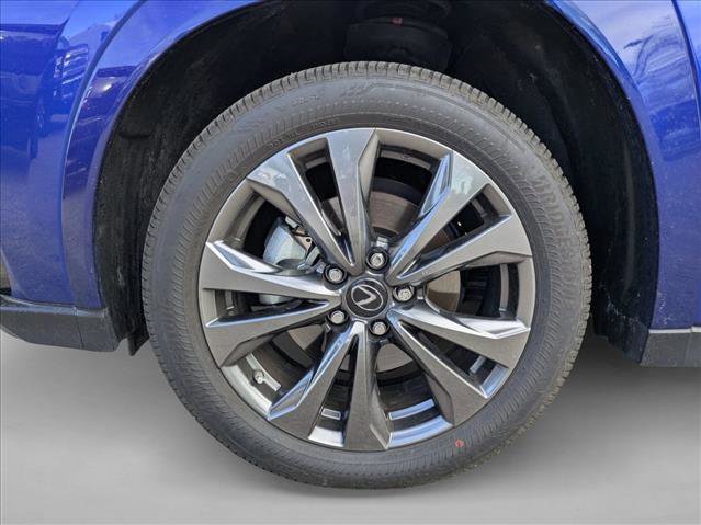 Used 2024 Lexus UX 250h F Sport image 18